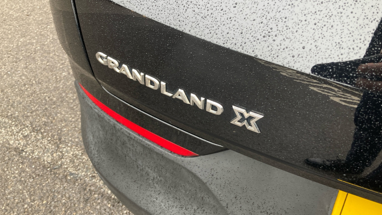 Vauxhall Grandland X 1.2 Turbo SE 5dr Petrol Hatchback